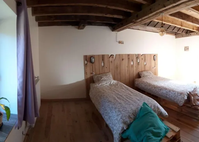 Moulin De Charme Au Bord De L'eau *